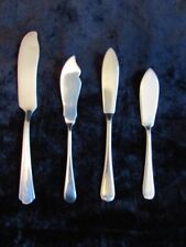MIXED VINTAGE SILVER PLATED FISH KNIVES X4 picture